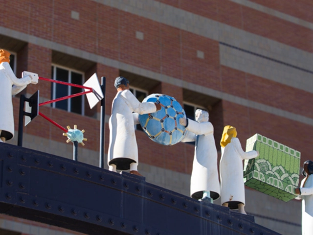 History of scientific discover arch.